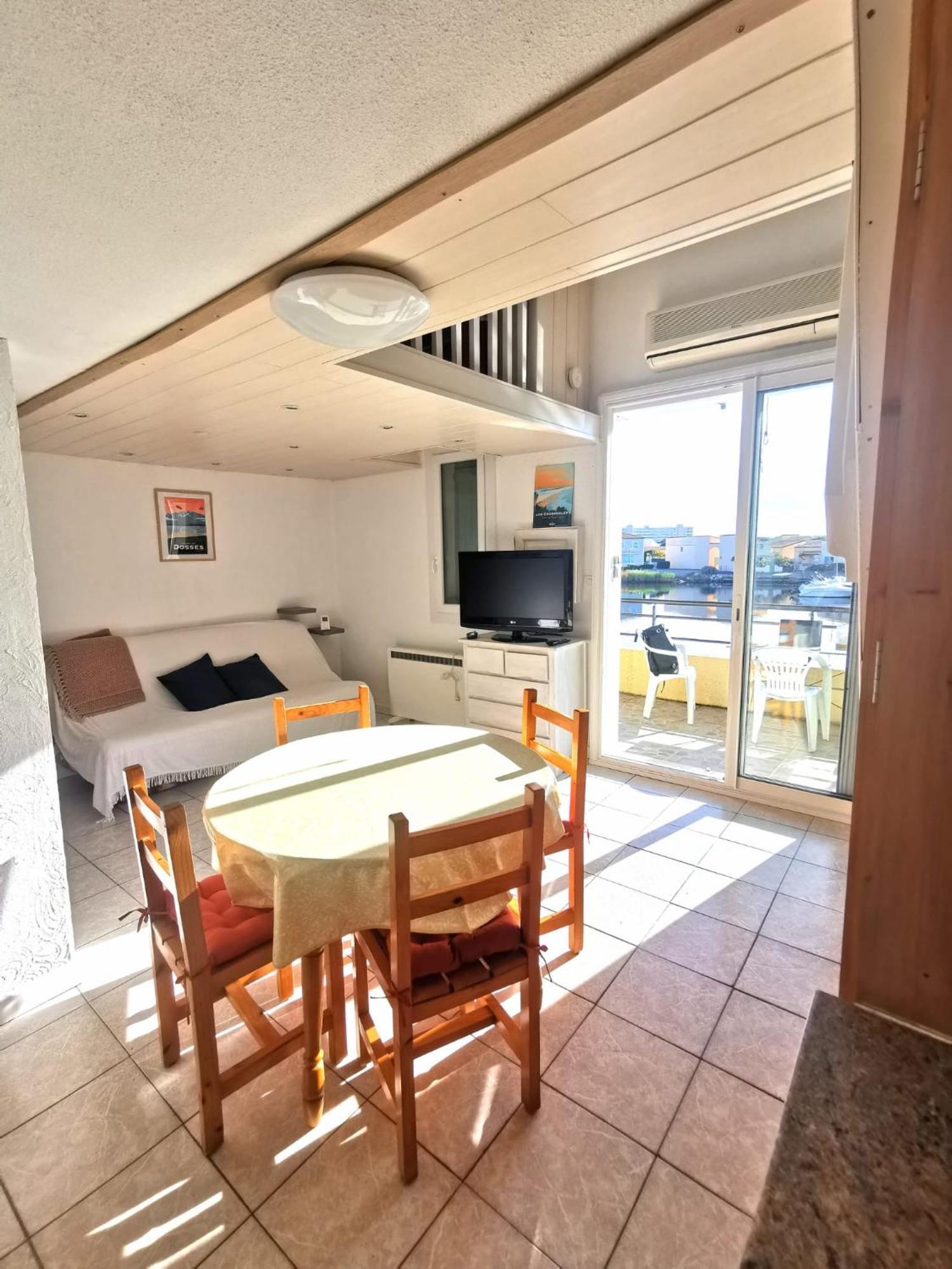 Appartement Coup De Coeur Les Pieds Dans L'Eau Le Barcarès Dış mekan fotoğraf